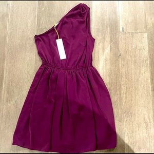 NWT BCBG Plum One shoulder dress XS